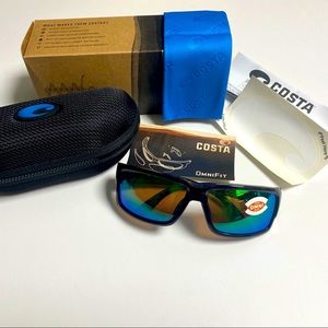100% authentic,genuine and original Costa Fantail Omni; tortoise with green 580P